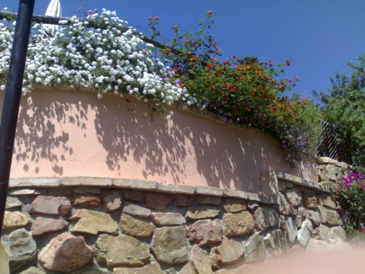 Casa Vacanza La Terrazza Panoramica A 200 Mt Dal Mare Villa Simius Buitenkant foto